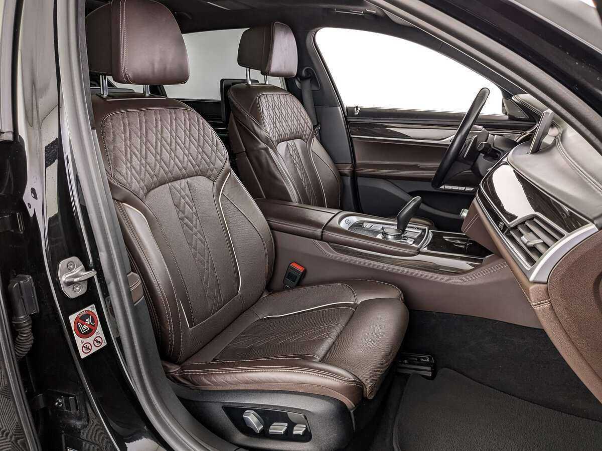 Купить BMW 7 серии с пробегом. Фото: #18