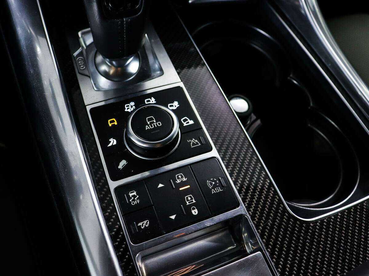 Купить Land Rover Range Rover Sport с пробегом. Фото: #26
