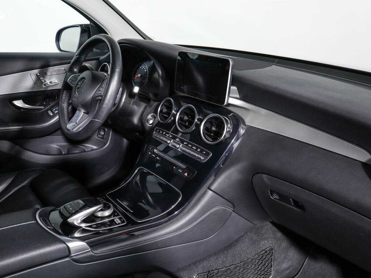 Купить Mercedes-Benz GLC Coupe с пробегом. Фото: #7