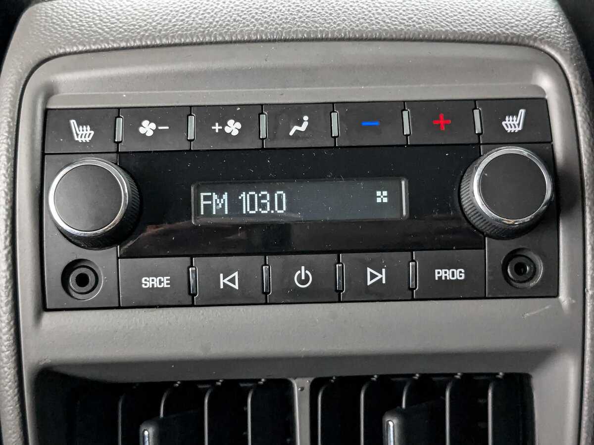 Купить Cadillac SRX с пробегом. Фото: #16