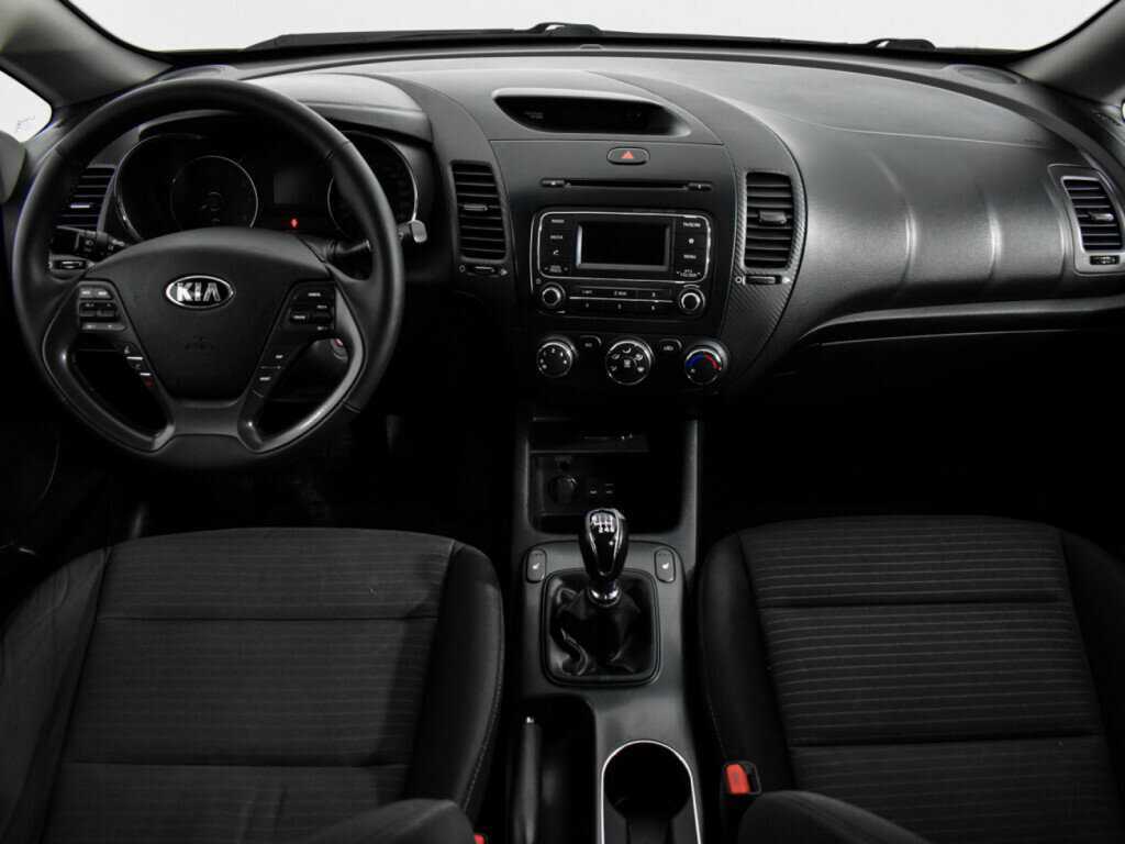 Купить Kia Cerato с пробегом. Фото: #11
