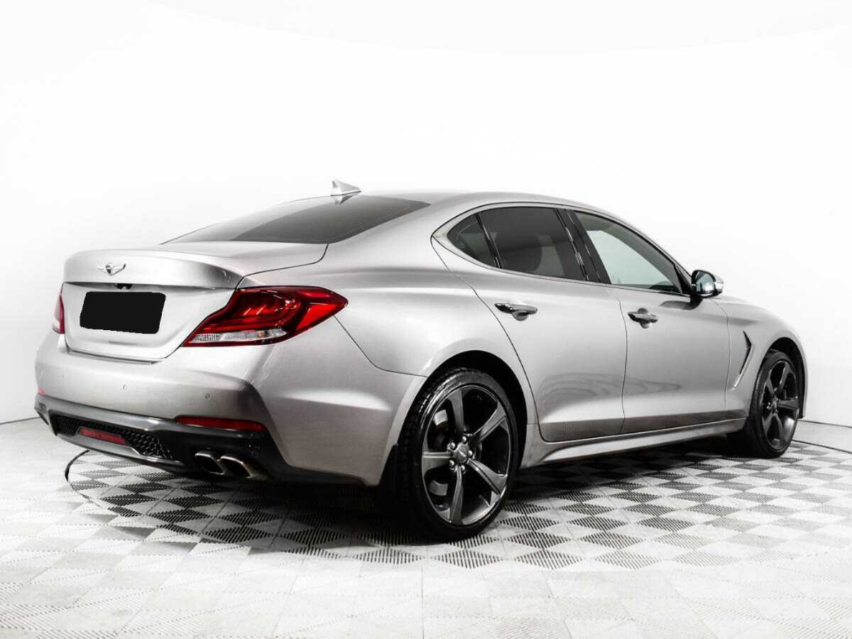 Купить Genesis G70 с пробегом. Фото: #3