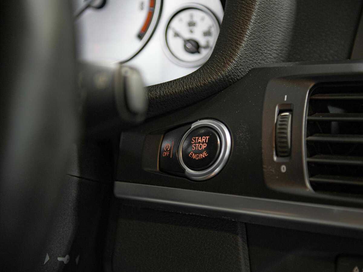 Купить BMW X3 с пробегом. Фото: #11