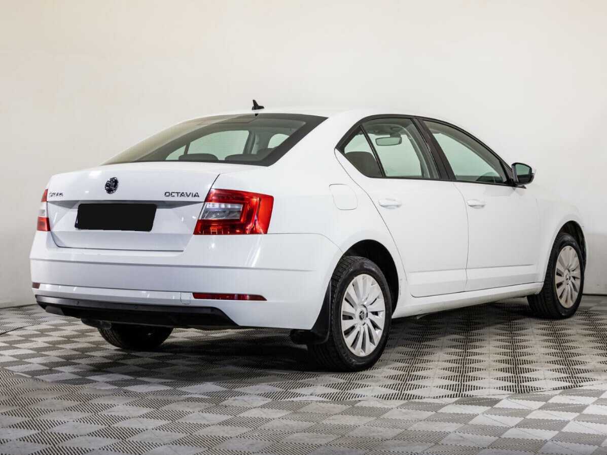 Купить Skoda Octavia с пробегом. Фото: #3
