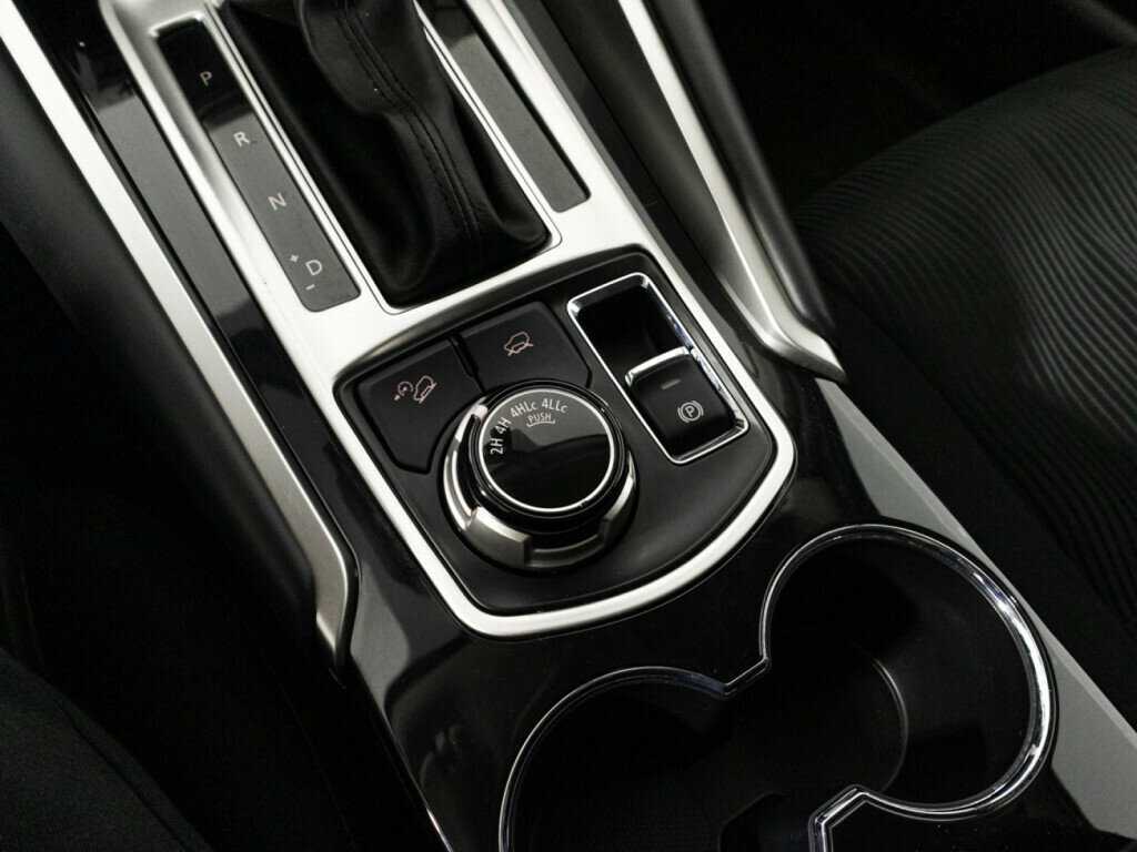 Купить Mitsubishi Pajero Sport с пробегом. Фото: #12