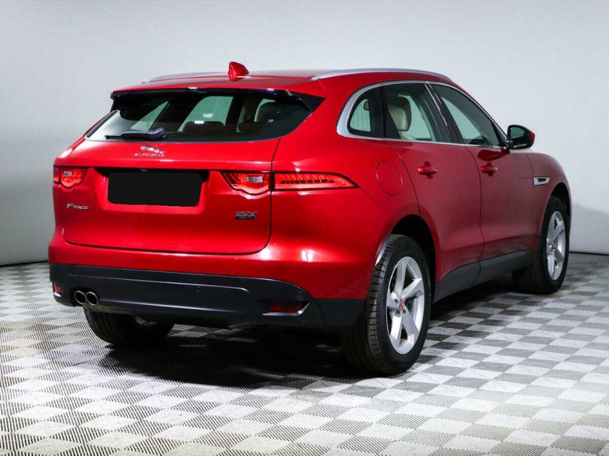 Купить Jaguar F-Pace с пробегом. Фото: #3