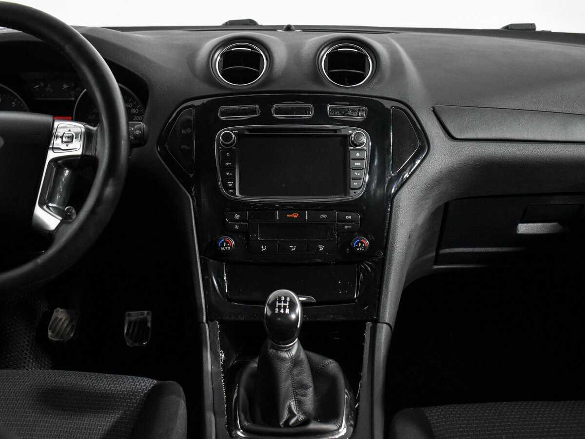 Купить Ford Mondeo с пробегом. Фото: #11