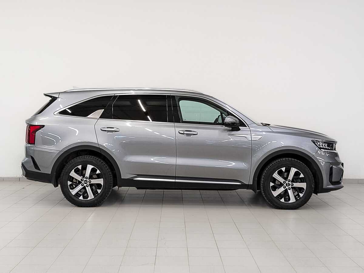Купить Kia Sorento с пробегом. Фото: #3