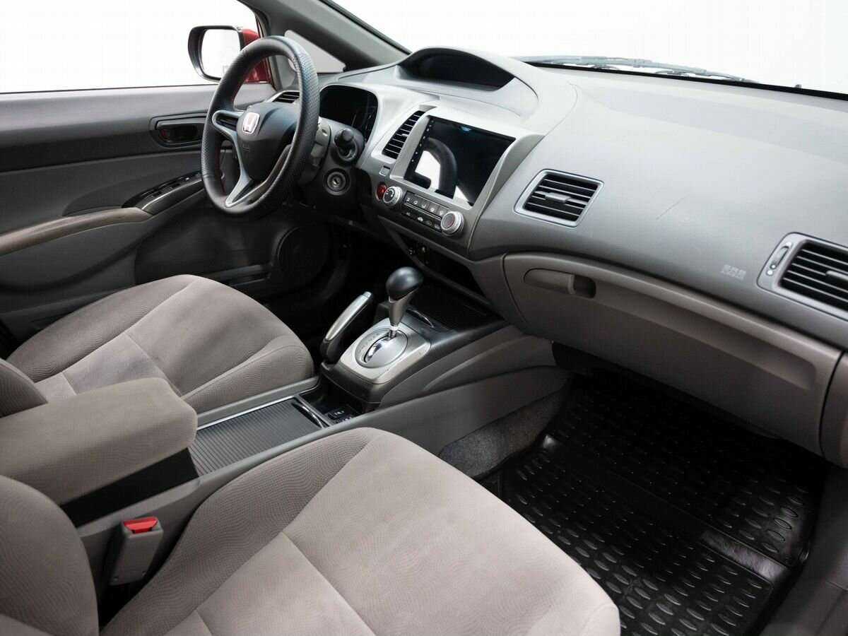 Купить Honda Civic с пробегом. Фото: #10