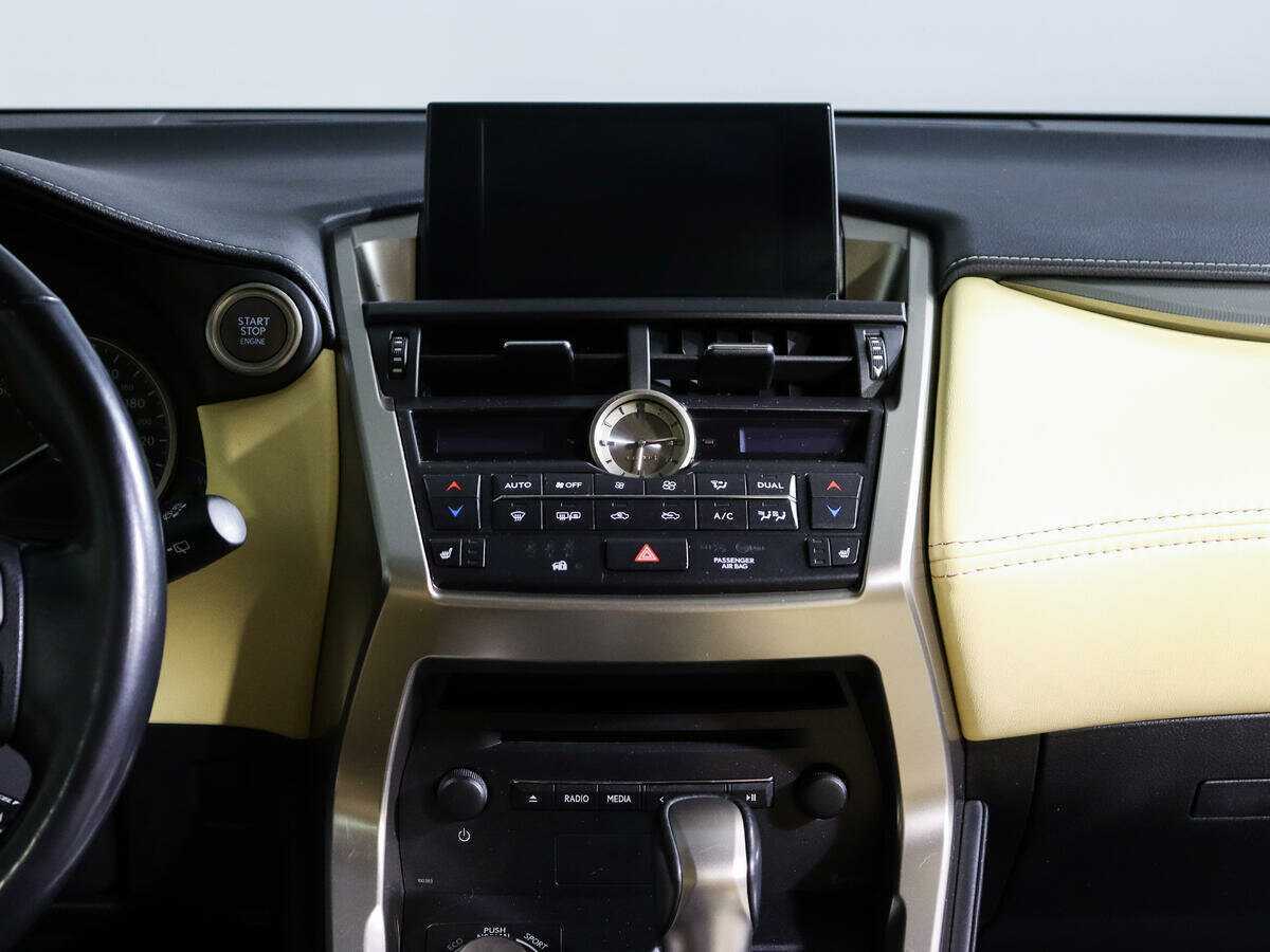 Купить Lexus NX с пробегом. Фото: #10