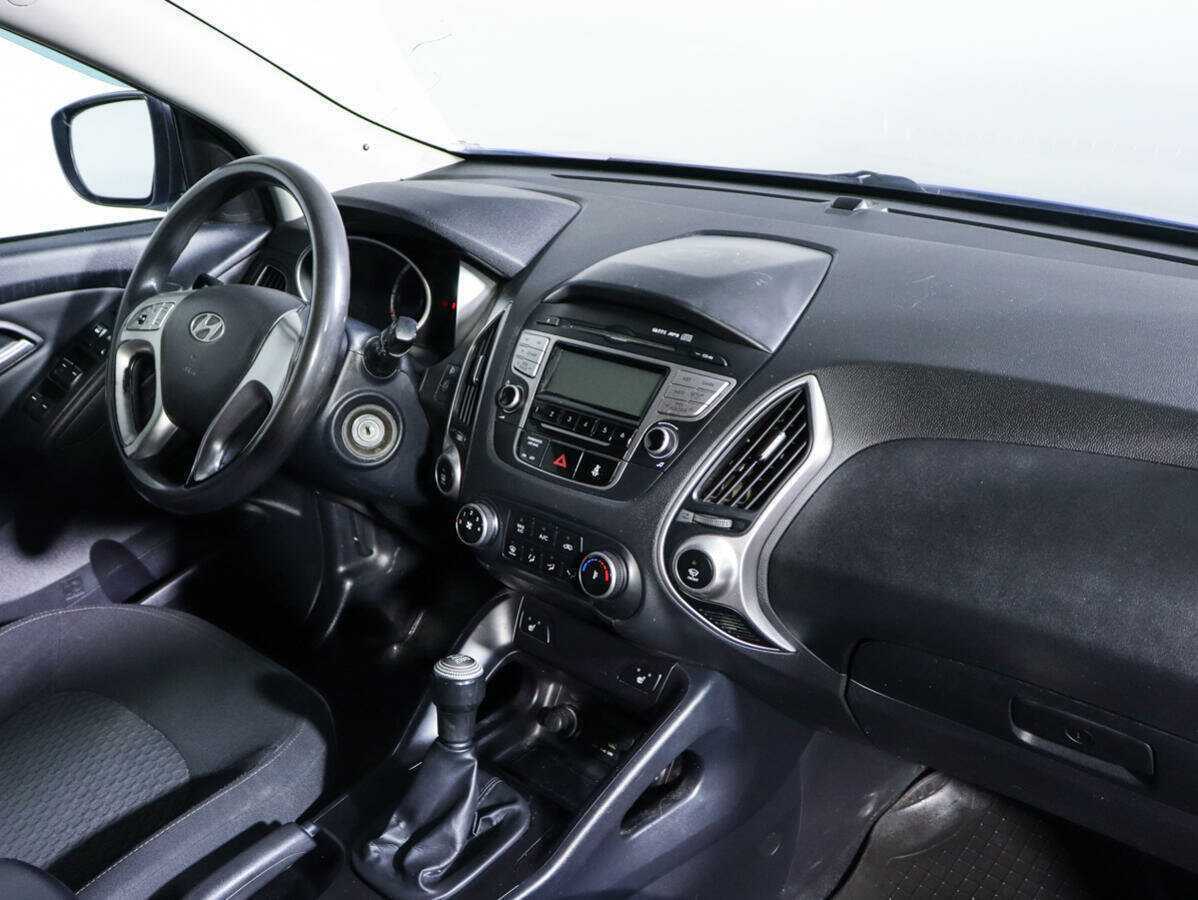 Купить Hyundai ix35 с пробегом. Фото: #6