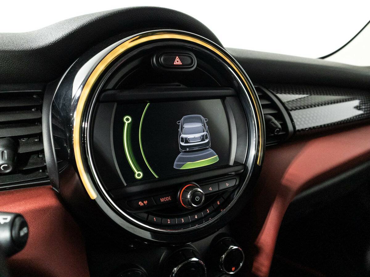 Купить Mini Hatch с пробегом. Фото: #15