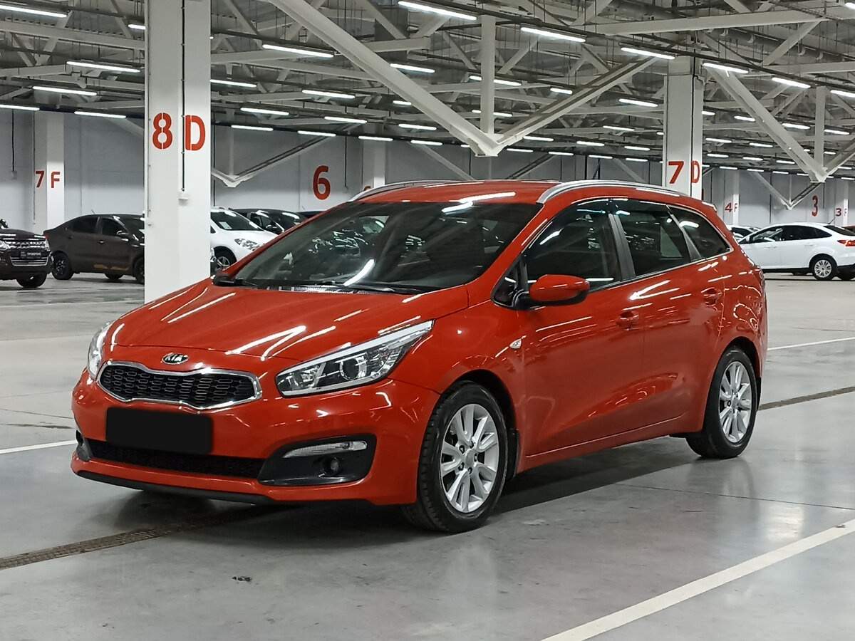 Купить Kia Ceed с пробегом. Фото: #0