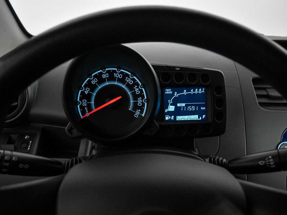 Купить Chevrolet Spark с пробегом. Фото: #17