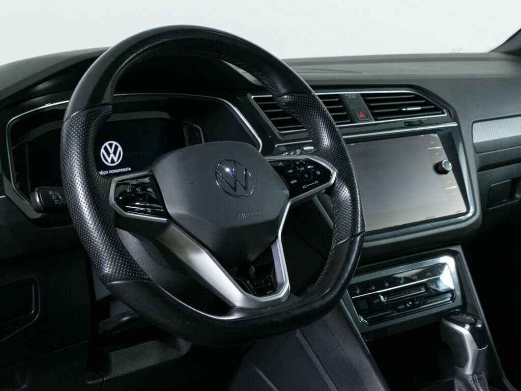 Купить Volkswagen Tiguan с пробегом. Фото: #11