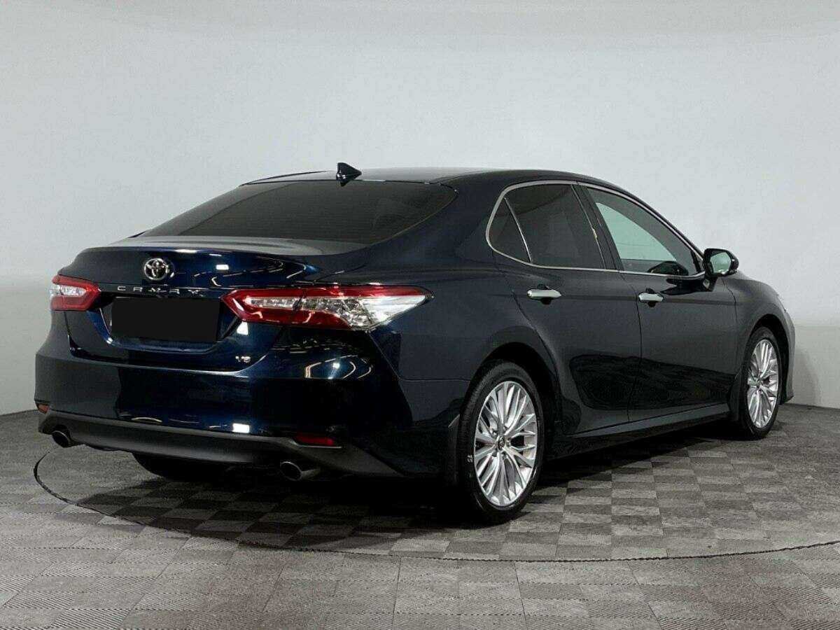 Купить Toyota Camry с пробегом. Фото: #3