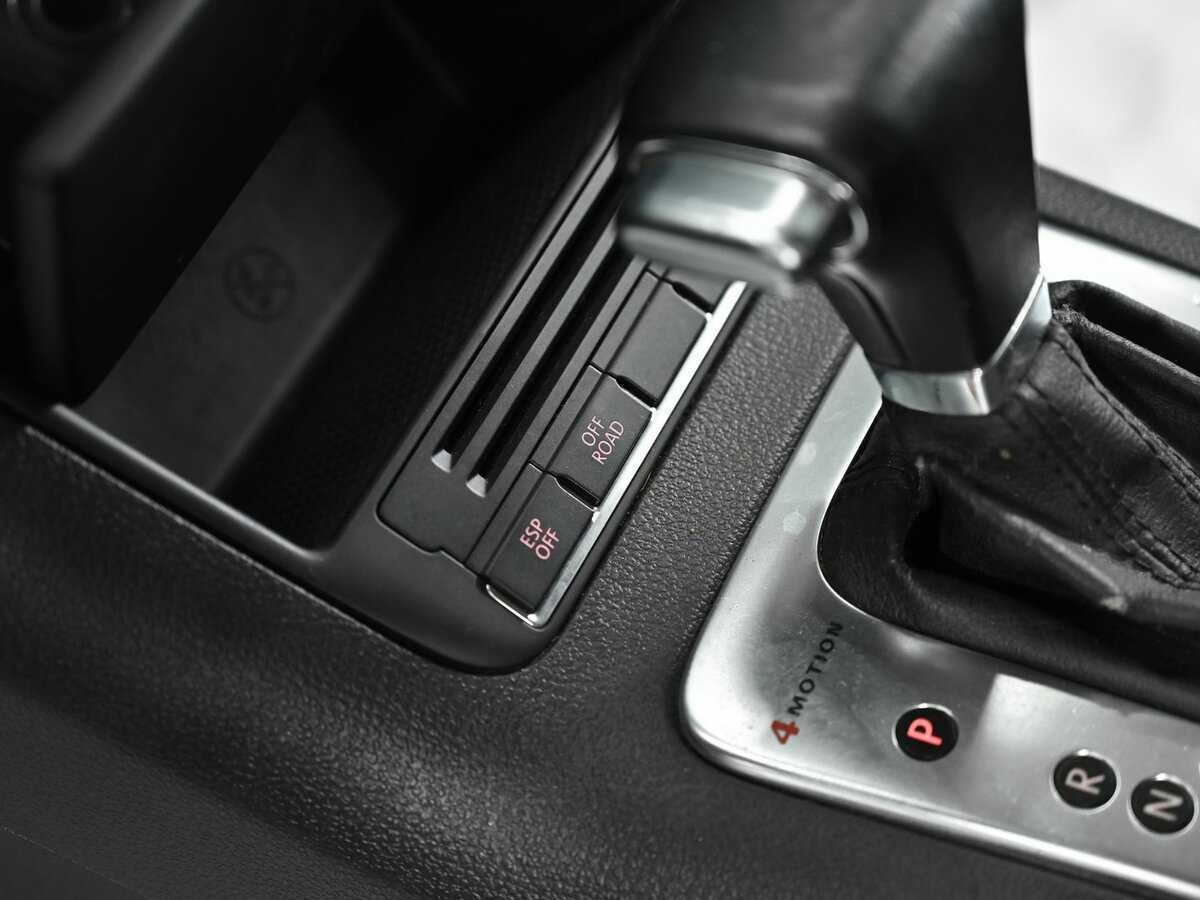 Купить Volkswagen Tiguan с пробегом. Фото: #11