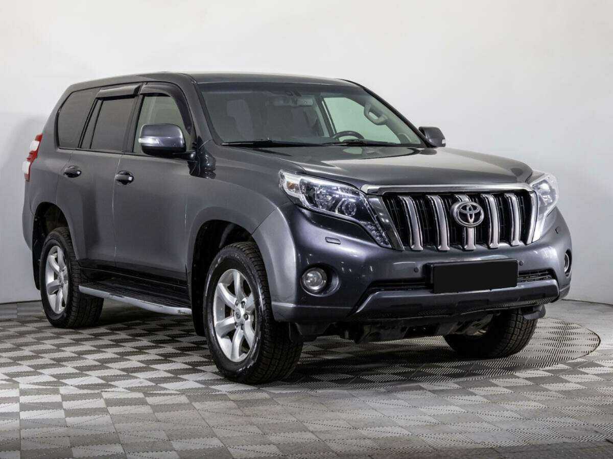 Купить Toyota Land Cruiser Prado с пробегом. Фото: #2