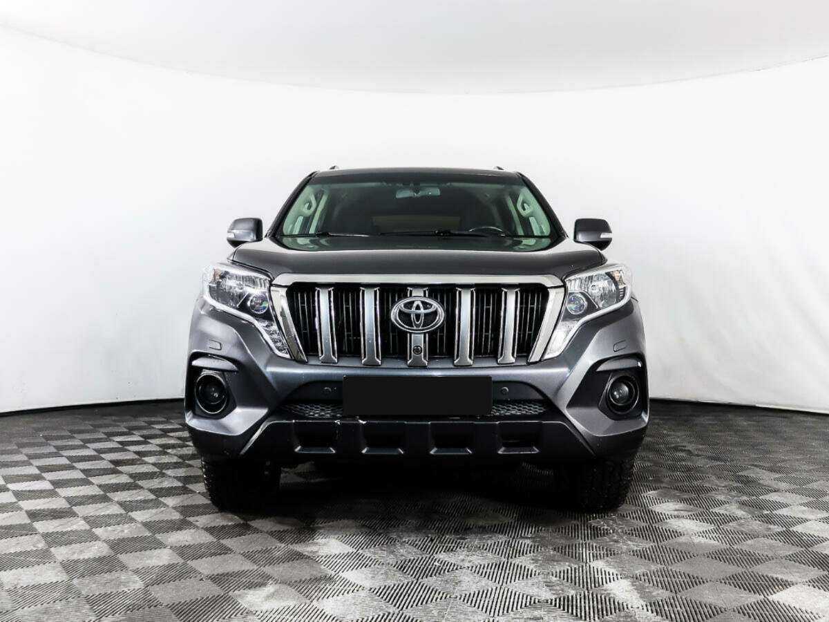 Купить Toyota Land Cruiser Prado с пробегом. Фото: #1
