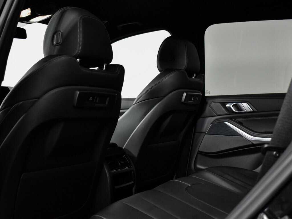 Купить BMW X5 с пробегом. Фото: #13