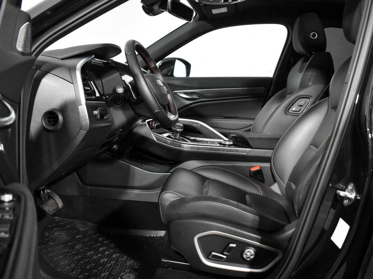 Купить Geely Tugella с пробегом. Фото: #8