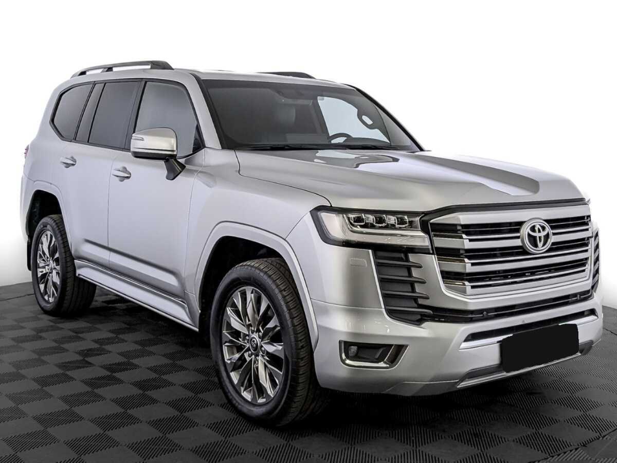 Купить Toyota Land Cruiser с пробегом. Фото: #2