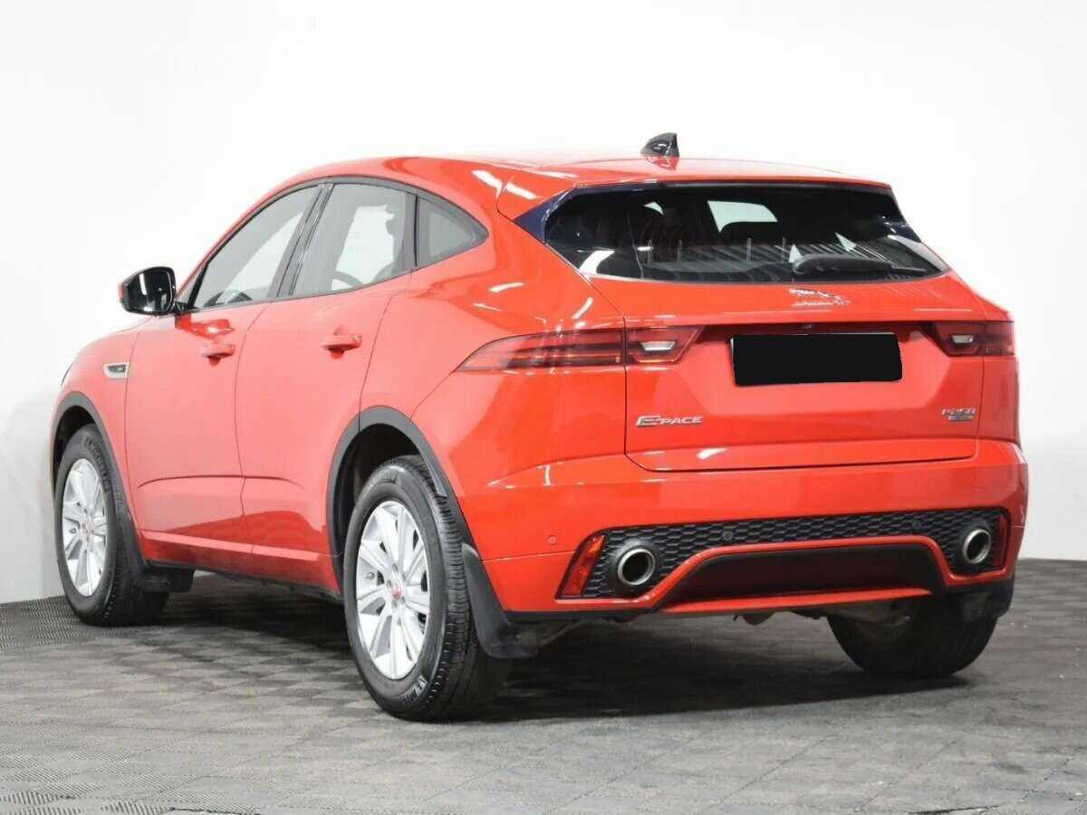 Купить Jaguar E-Pace с пробегом. Фото: #3