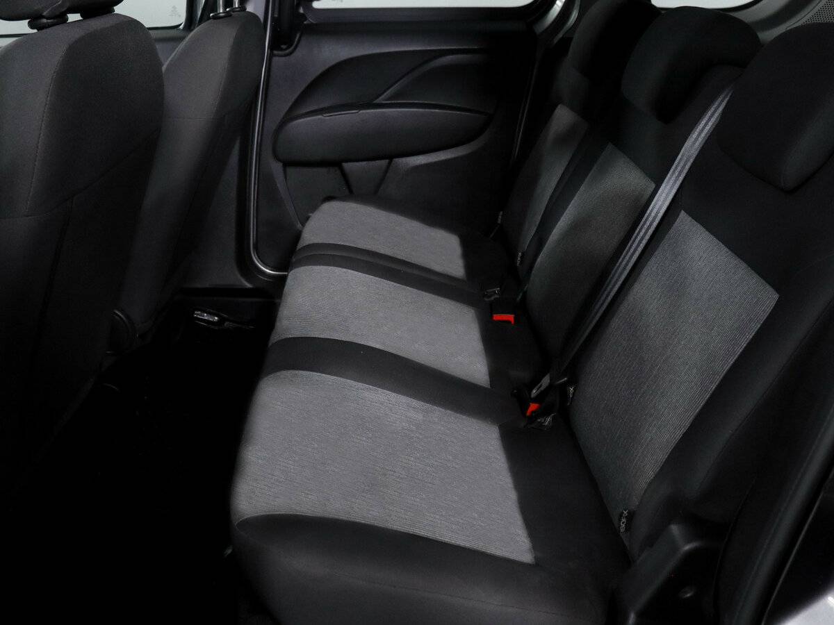 Купить Fiat Doblo с пробегом. Фото: #7