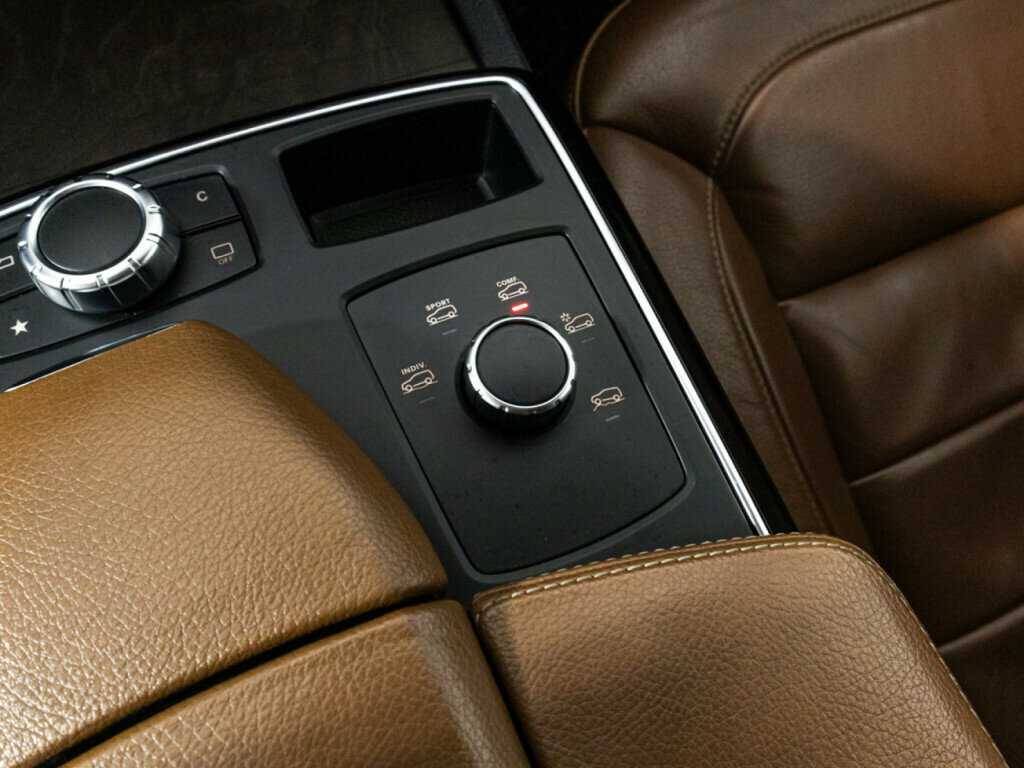 Купить Mercedes-Benz GLE с пробегом. Фото: #19