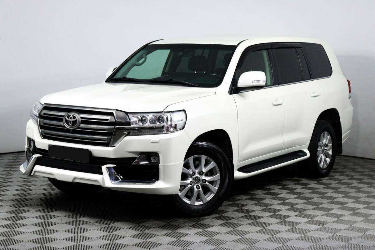 Купить Toyota Land Cruiser с пробегом. Посмотреть фото