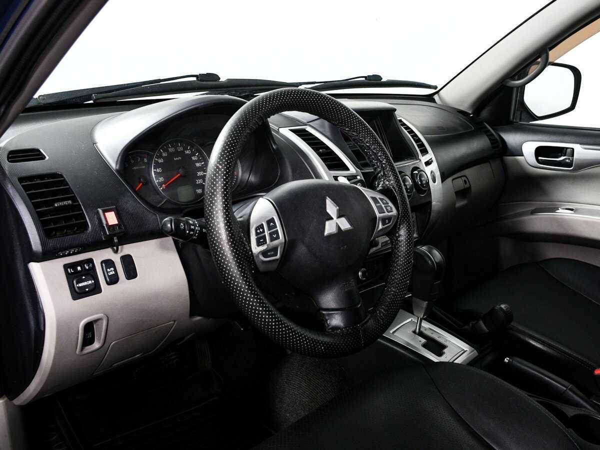 Купить Mitsubishi Pajero Sport с пробегом. Фото: #9