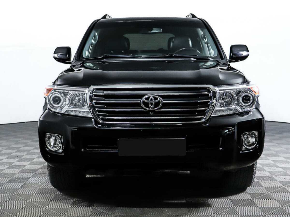 Купить Toyota Land Cruiser с пробегом. Фото: #1