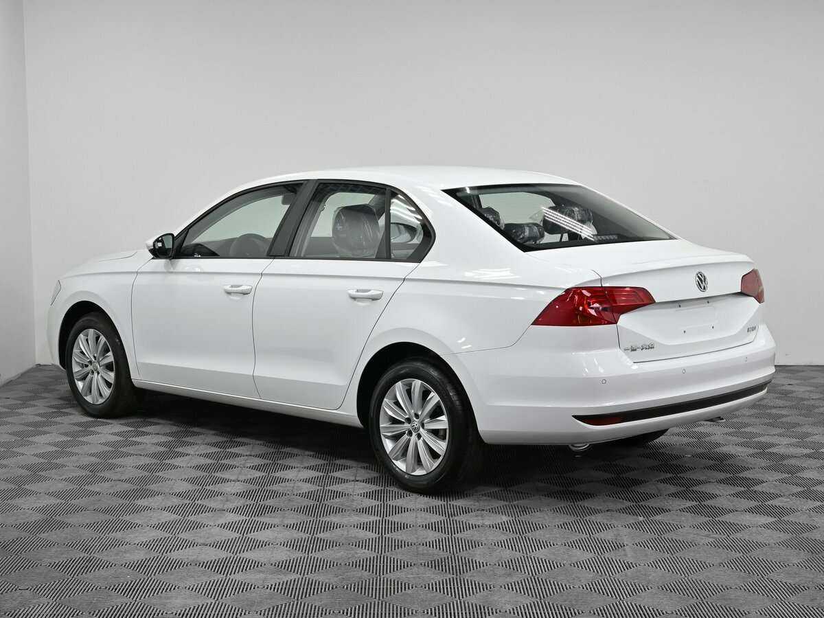 Купить Volkswagen Bora с пробегом. Фото: #3