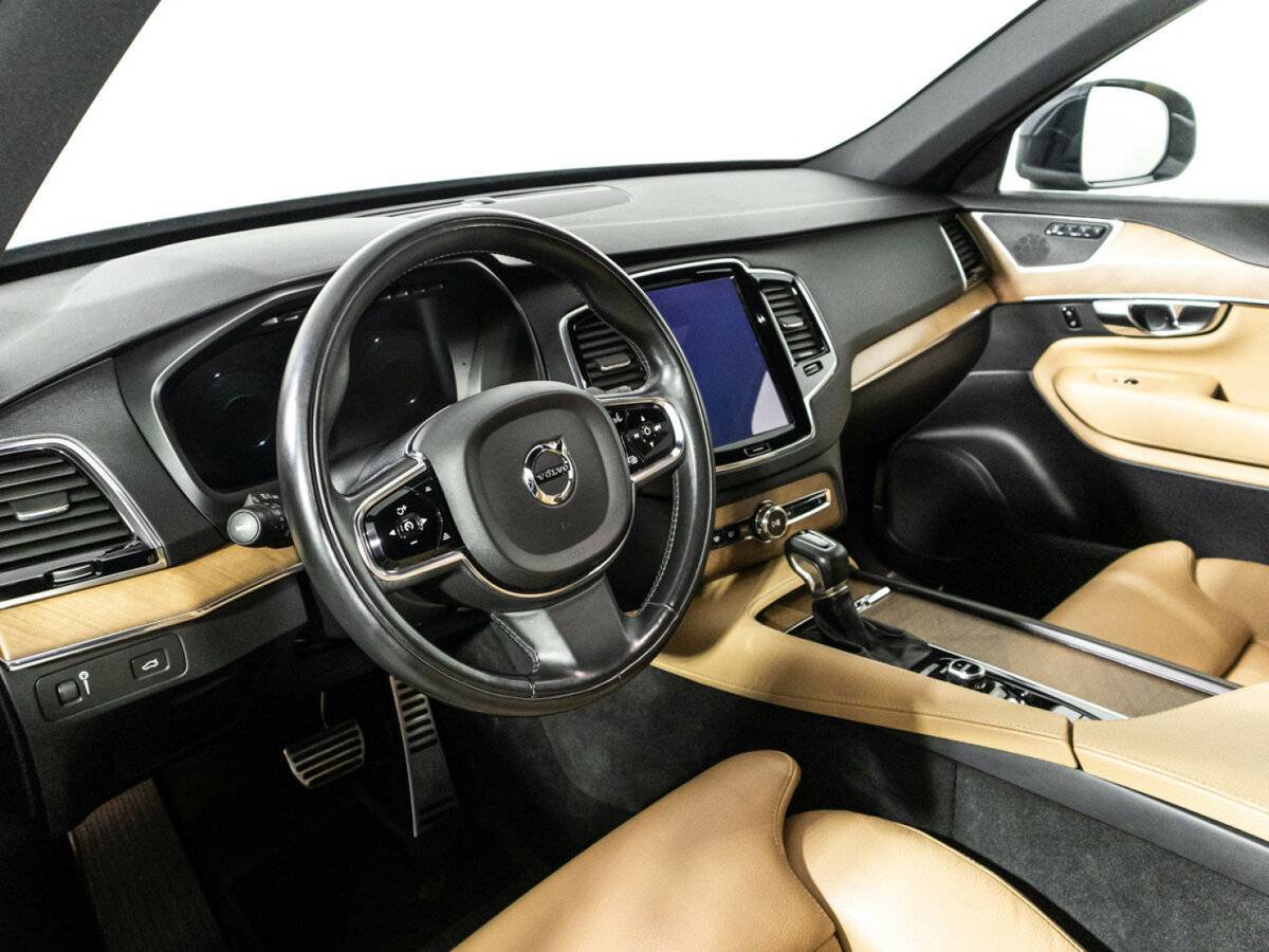 Купить Volvo XC90 с пробегом. Фото: #10