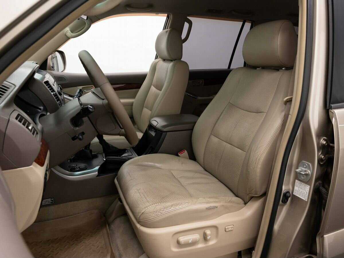 Купить Toyota Land Cruiser Prado с пробегом. Фото: #7