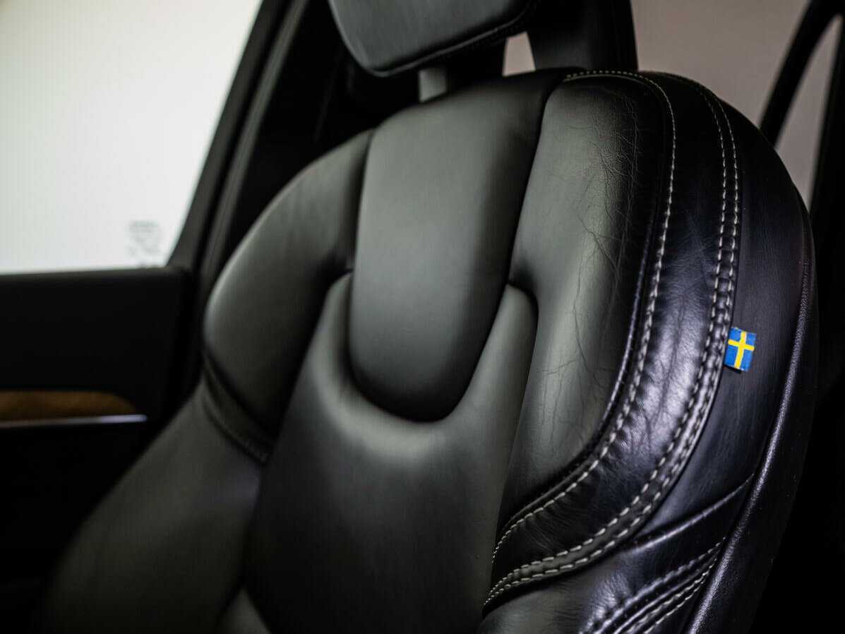 Купить Volvo XC90 с пробегом. Фото: #9