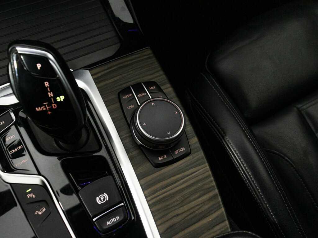 Купить BMW X3 с пробегом. Фото: #21
