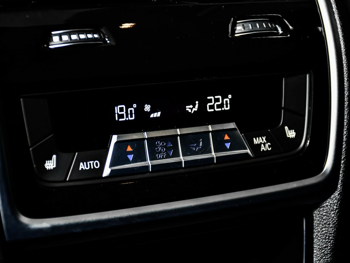 Купить BMW X5 с пробегом. Фото: #25
