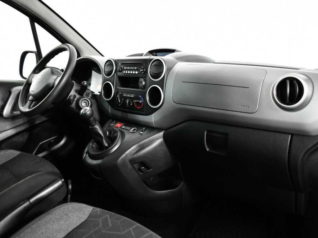 Купить Peugeot Partner с пробегом. Фото: #8