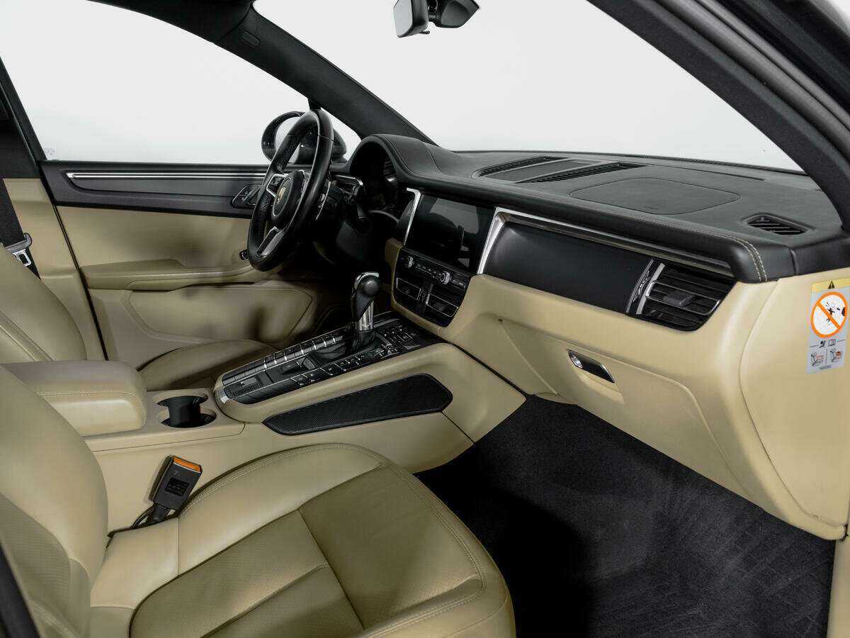 Купить Porsche Macan с пробегом. Фото: #8