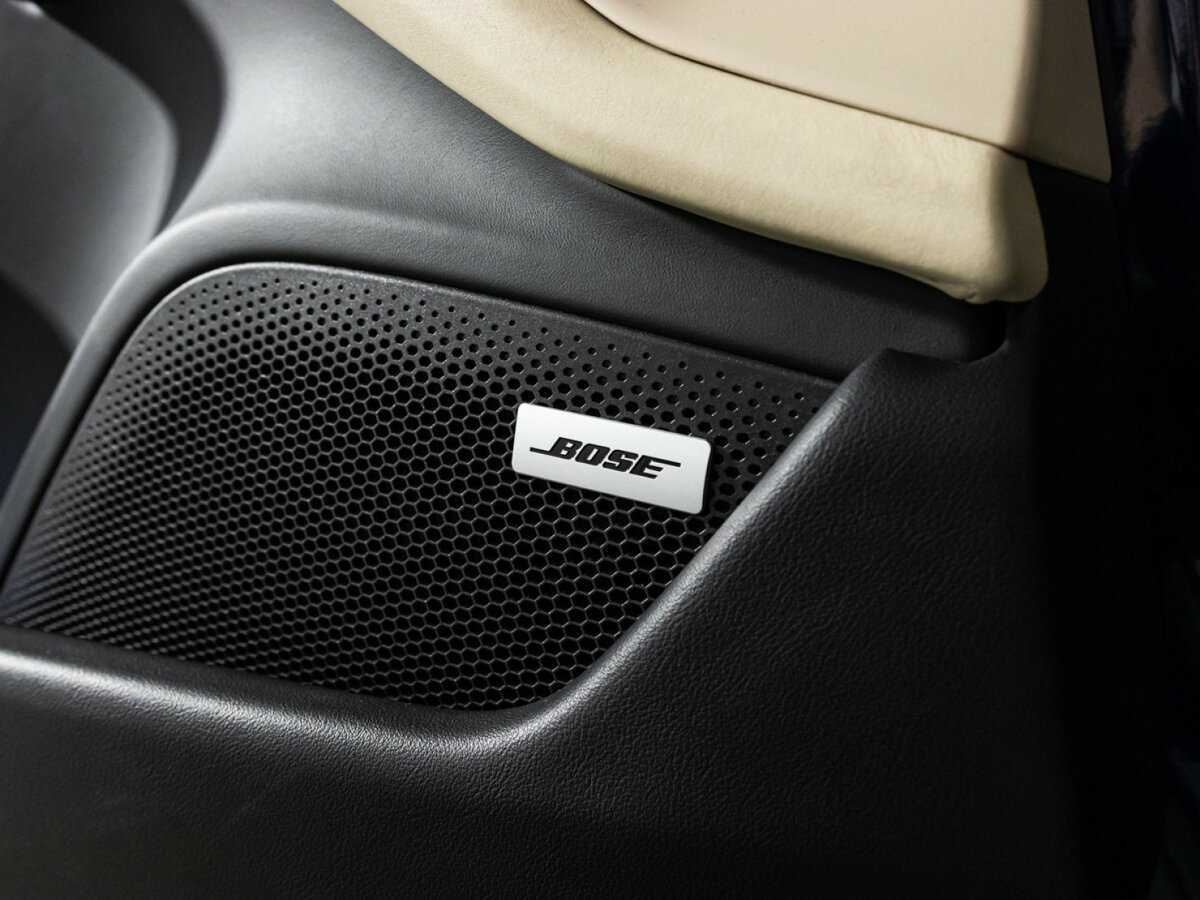 Купить Porsche Taycan с пробегом. Фото: #20