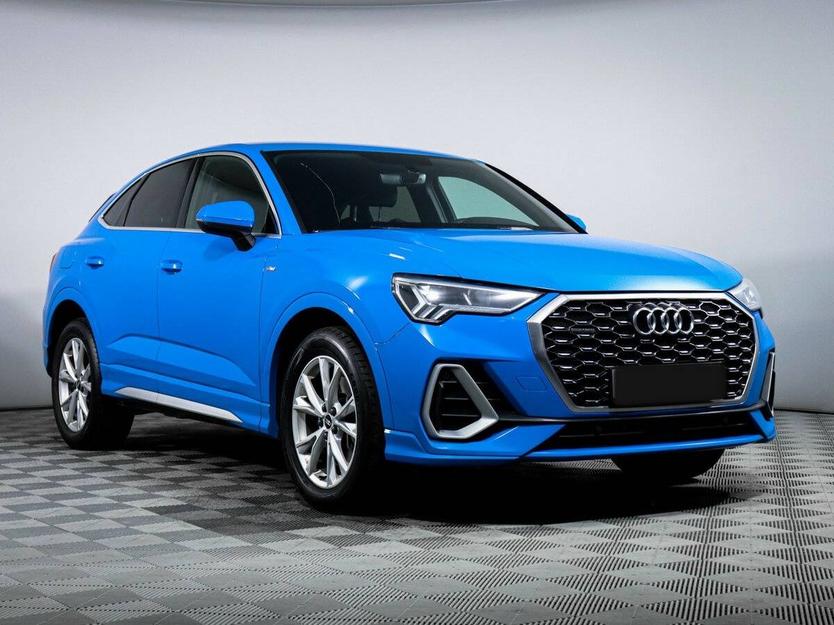 Купить Audi Q3 Sportback с пробегом. Фото: #2