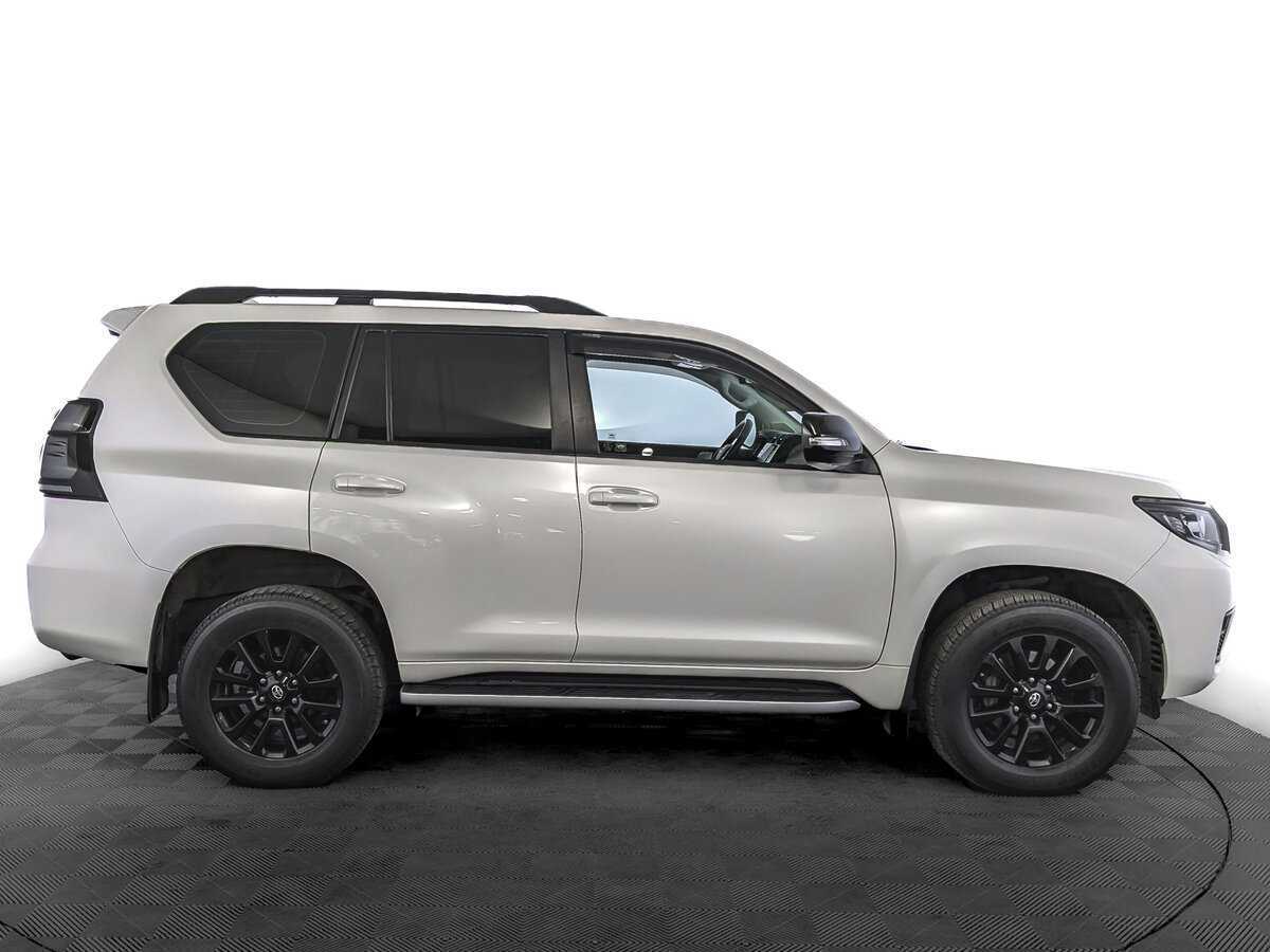 Купить Toyota Land Cruiser Prado с пробегом. Фото: #3