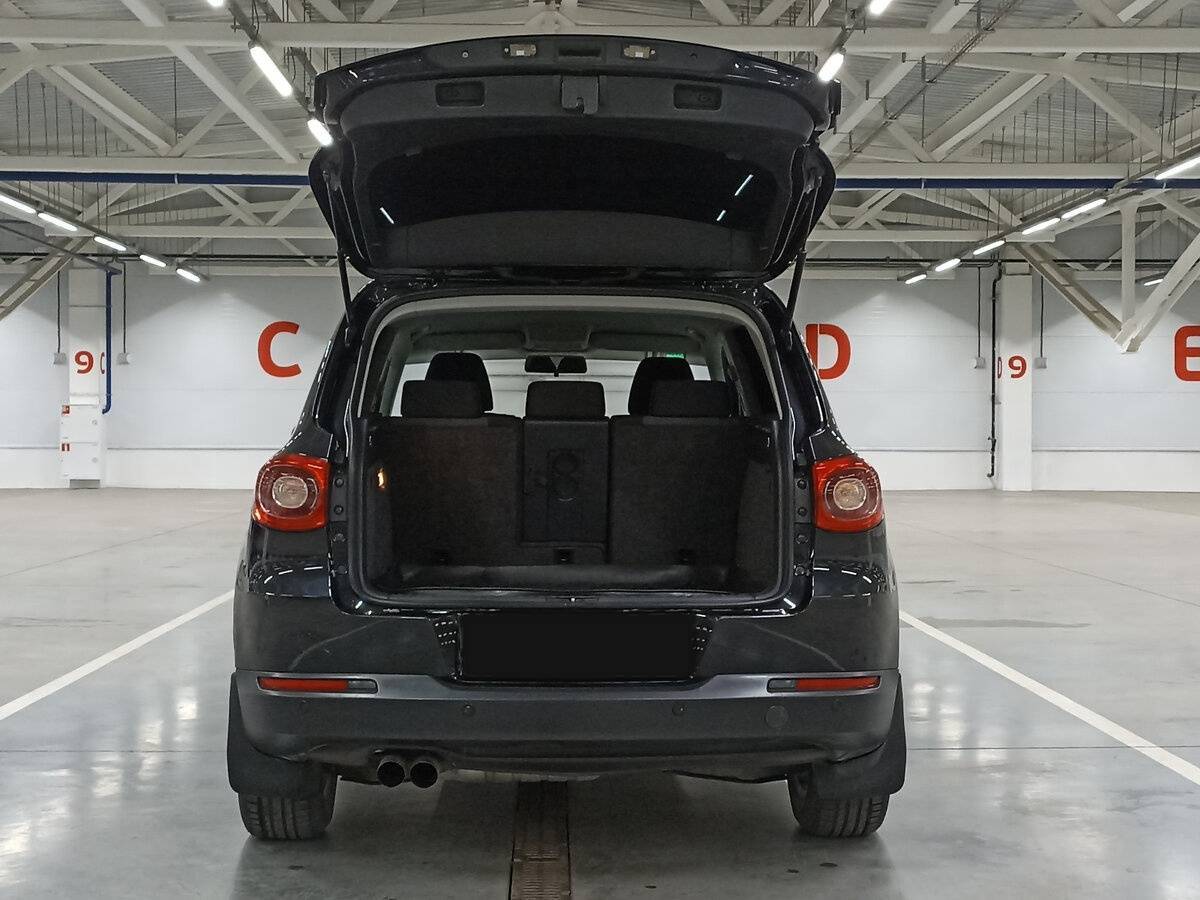 Купить Volkswagen Tiguan с пробегом. Фото: #9