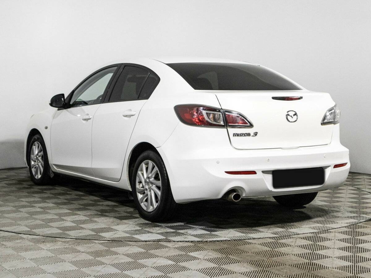 Купить Mazda 3 с пробегом. Фото: #6
