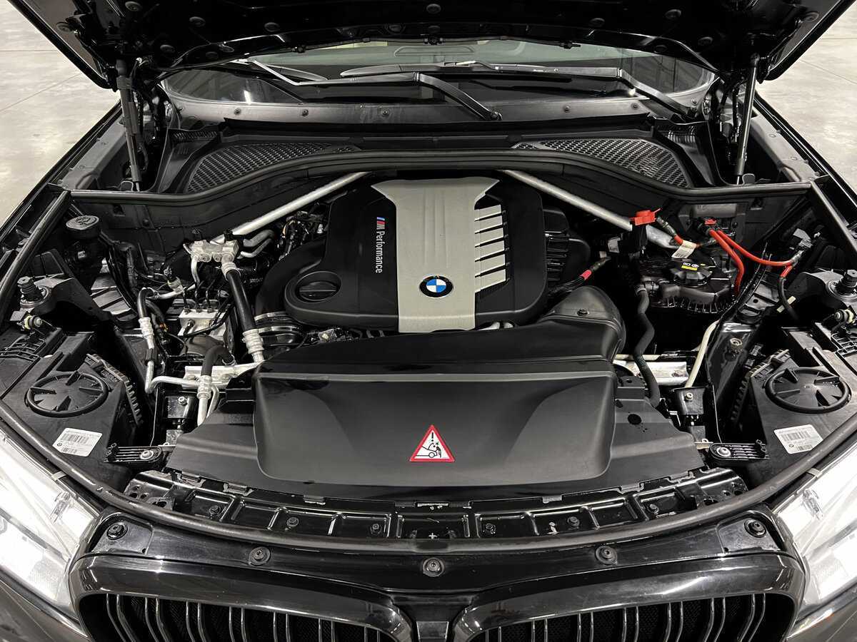 Купить BMW X5 с пробегом. Фото: #8