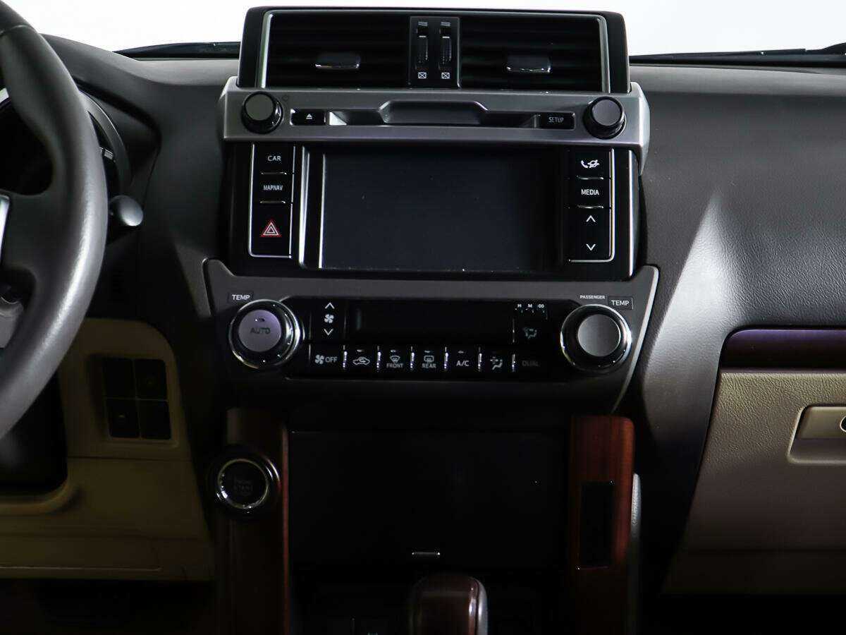 Купить Toyota Land Cruiser Prado с пробегом. Фото: #11