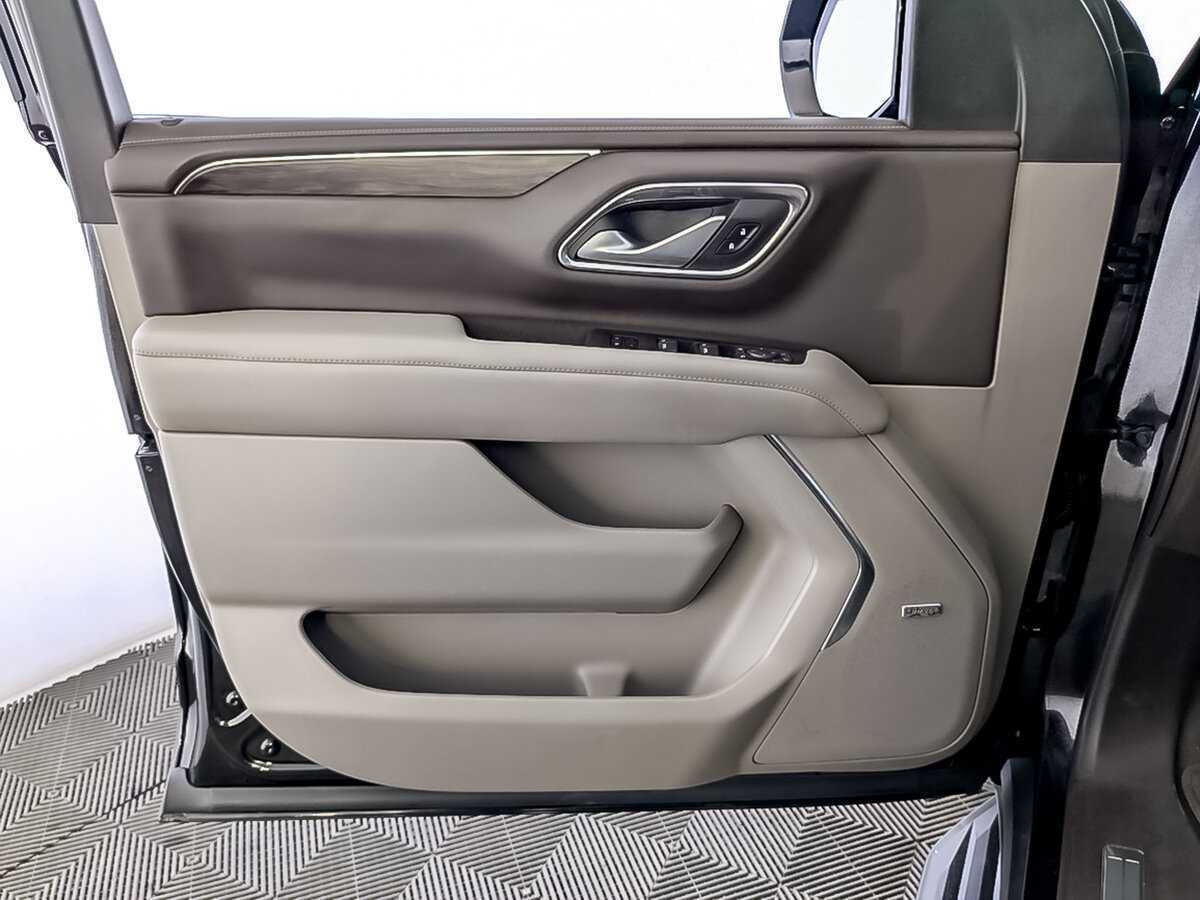 Купить Chevrolet Tahoe с пробегом. Фото: #15