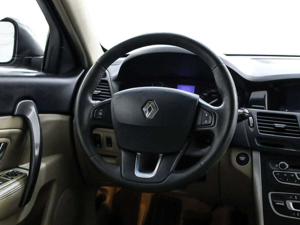 Купить Renault Latitude с пробегом. Фото: #19