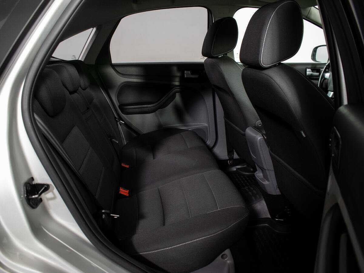 Купить Ford Focus с пробегом. Фото: #7